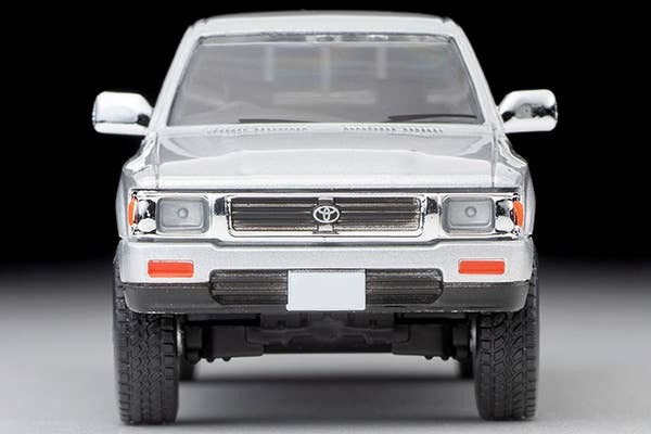 LV-N256c Toyota Hilux 4WD Pickup Double Cab SSR (Silver) 1991 Tomytec Auto a Escala Diecast - Imagen 4
