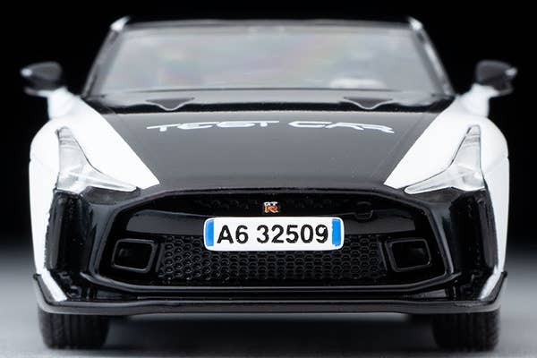 LV-N Nissan GT-R50 by Italdesign Test Car (White) Tomytec Auto a Escala Diecast - Imagen 4