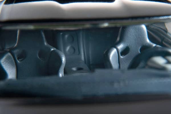LV-N Nissan GT-R50 by Italdesign Test Car (White) Tomytec Auto a Escala Diecast - Imagen 7