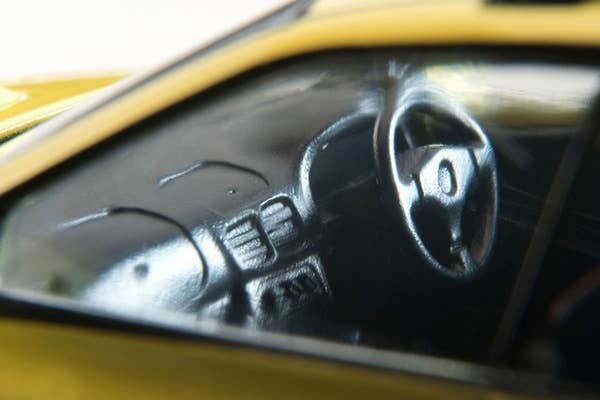 LV-N274b Subaru Impreza Pure Sports Wagon WRX STi Ver.VI (Yellow) 99 Year Tomytec Auto a Escala Diecast - Imagen 7