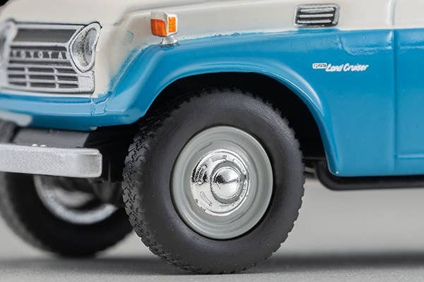 LV-104d Toyota Land Cruiser FJ56V Type (White/Blue) Tomytec Auto a Escala Diecast - Imagen 8