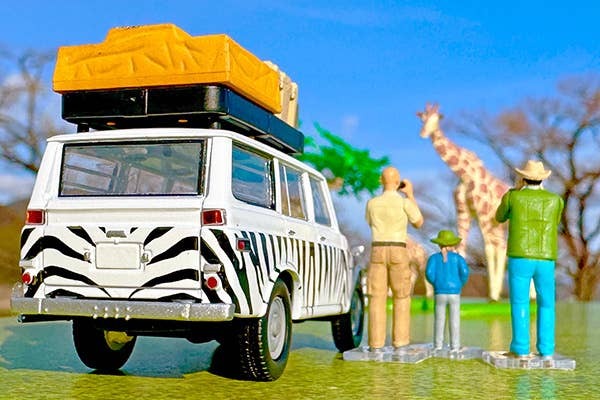 28A Safari 1 Tomytec Auto a Escala Diecast - Imagen 9