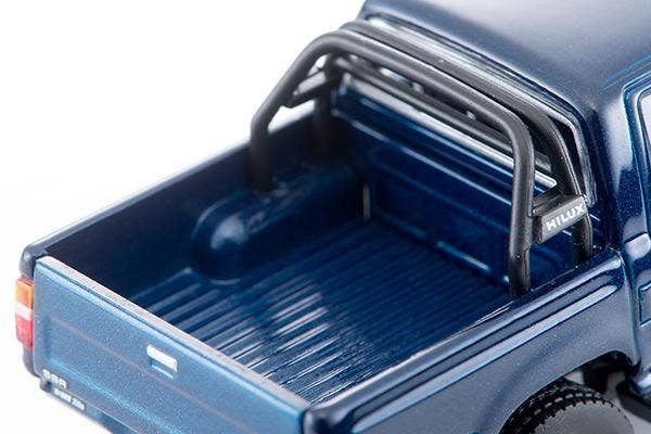 LV-N255a Toyota Hilux 4WD Pickup Double Cab SSR (Navy Blue) 1995 Tomytec Auto a Escala Diecast - Imagen 9