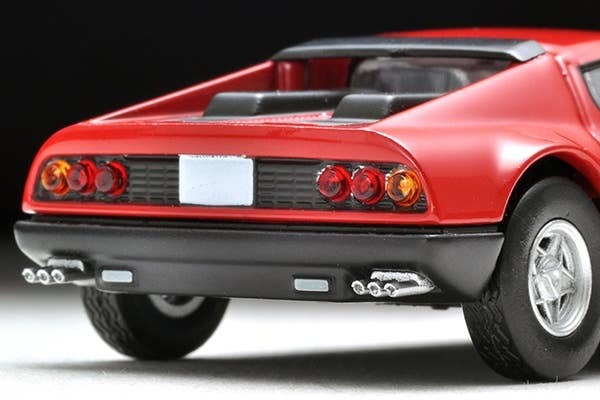 TLV-NEO Ferrari 365 GT4 BB (Red/Black) Tomytec Auto a Escala Diecast - Imagen 10