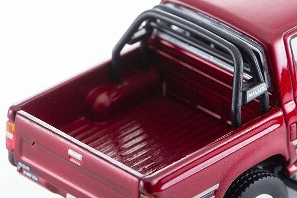 LV-N256a Toyota Hilux 4WD Pickup Double Cab SSR (Red) 1991 Tomytec Auto a Escala Diecast - Imagen 9