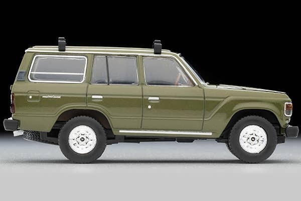 LV-N279e Toyota Land Cruiser 60 (Olive) Canoe With Figure Tomytec Auto a Escala Diecast - Imagen 6