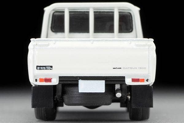 LV-195c Datsun Truck 1300 Deluxe (White) with Figure Tomytec Auto a Escala Diecast - Imagen 9