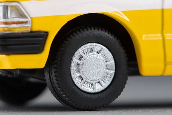 LV-N306a Nissan Cedric Van Road Patrol Car Tomytec Auto a Escala Diecast - Imagen 8
