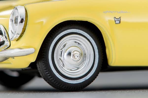 LV-200b Honda S800 Closed Top (Yellow) Tomytec Auto a Escala Diecast - Imagen 8