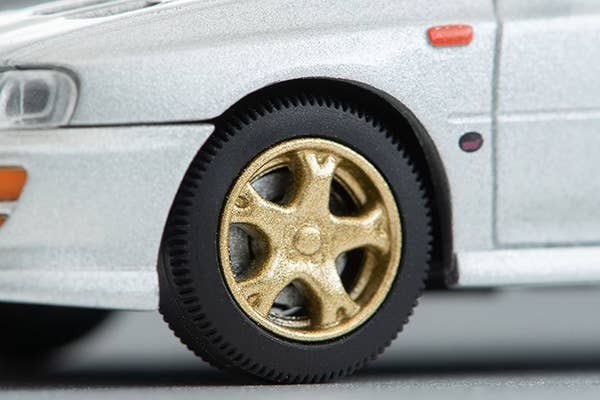 LV-N281c Subaru Impreza Pure Sports Wagon WRX STi Ver.V (Silver) 1998 model Tomytec Auto a Escala Diecast - Imagen 8
