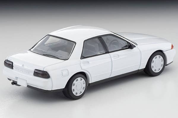 LV-N194d Nissan Skyline 4-door Sports Sedan GXi Type X (White) 1992 Model Tomytec Auto a Escala Diecast - Imagen 3