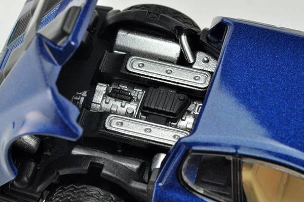 Ferrari 365 GT4 BB (Blue & Black) Tomytec Auto a Escala Diecast - Imagen 11