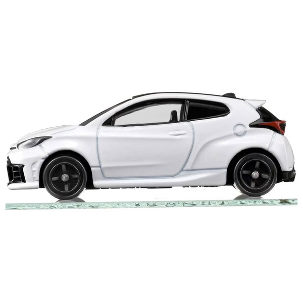 No.89 Toyota GR Yaris (First Edition Special Edition) Takara Tomy Auto a Escala Diecast - Imagen 5