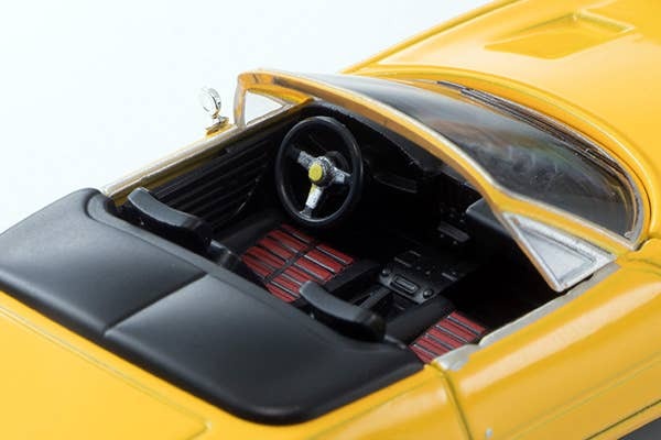 LV Ferrari 365 GTS4 (Yellow) Tomytec Auto a Escala Diecast - Imagen 8