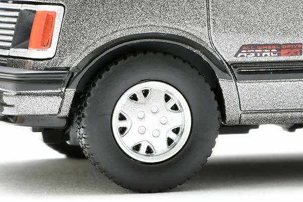 LV-N325a Chevrolet Astro LT AWD (Gray) 1994 Tomytec Auto a Escala Diecast - Imagen 8