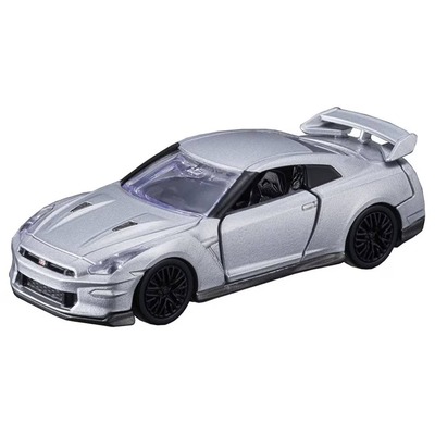 49 Nissan GT-R (2025)