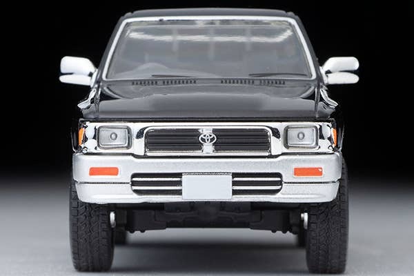LV-N255c Toyota Hilux 4WD Pickup Double Cab SSR-X Optios (Black / Silver) 95 Tomytec Coleccionable - Imagen 4