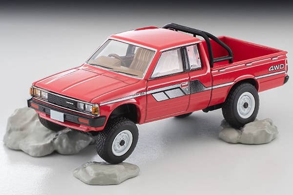 LV-N320b Datsun Truck 4WD King Cab AD (Red) Tomytec Auto a Escala Diecast - Imagen 7